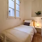 21Ara1085- Fabulous 4Br Apartment In Ciutat Vella