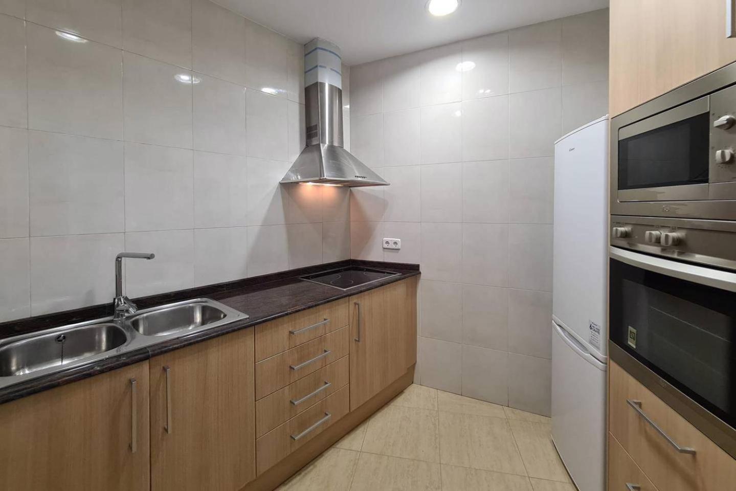 21ara1085- Fabulous 4br In Ciutat Vella Barcelona