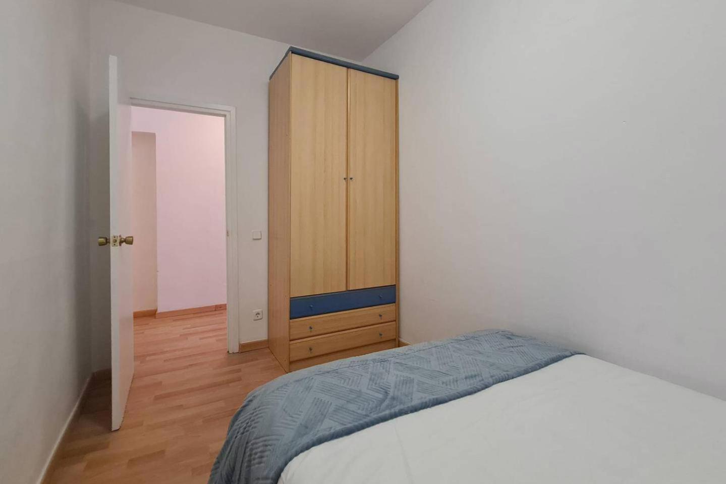 Apartment 21ara1085- Fabulous 4br In Ciutat Vella Barcelona