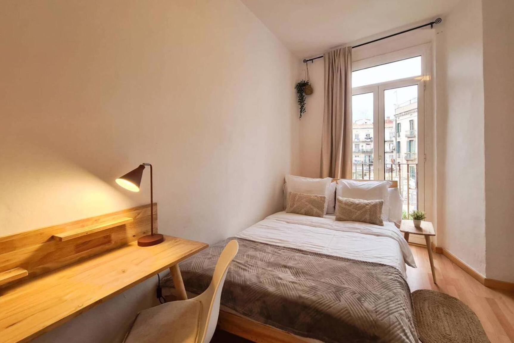 Appartement 21ara1085- Fabulous 4br In Ciutat Vella Barcelona