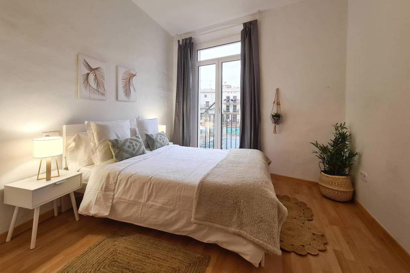 21ara1085- Fabulous 4br In Ciutat Vella Barcelona